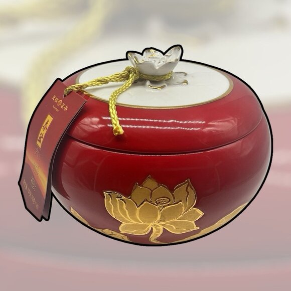 Da Hong Pao Tea Porcelain (Empty) Red Jar with White Lotus Design and Lid - Picture 12 of 13